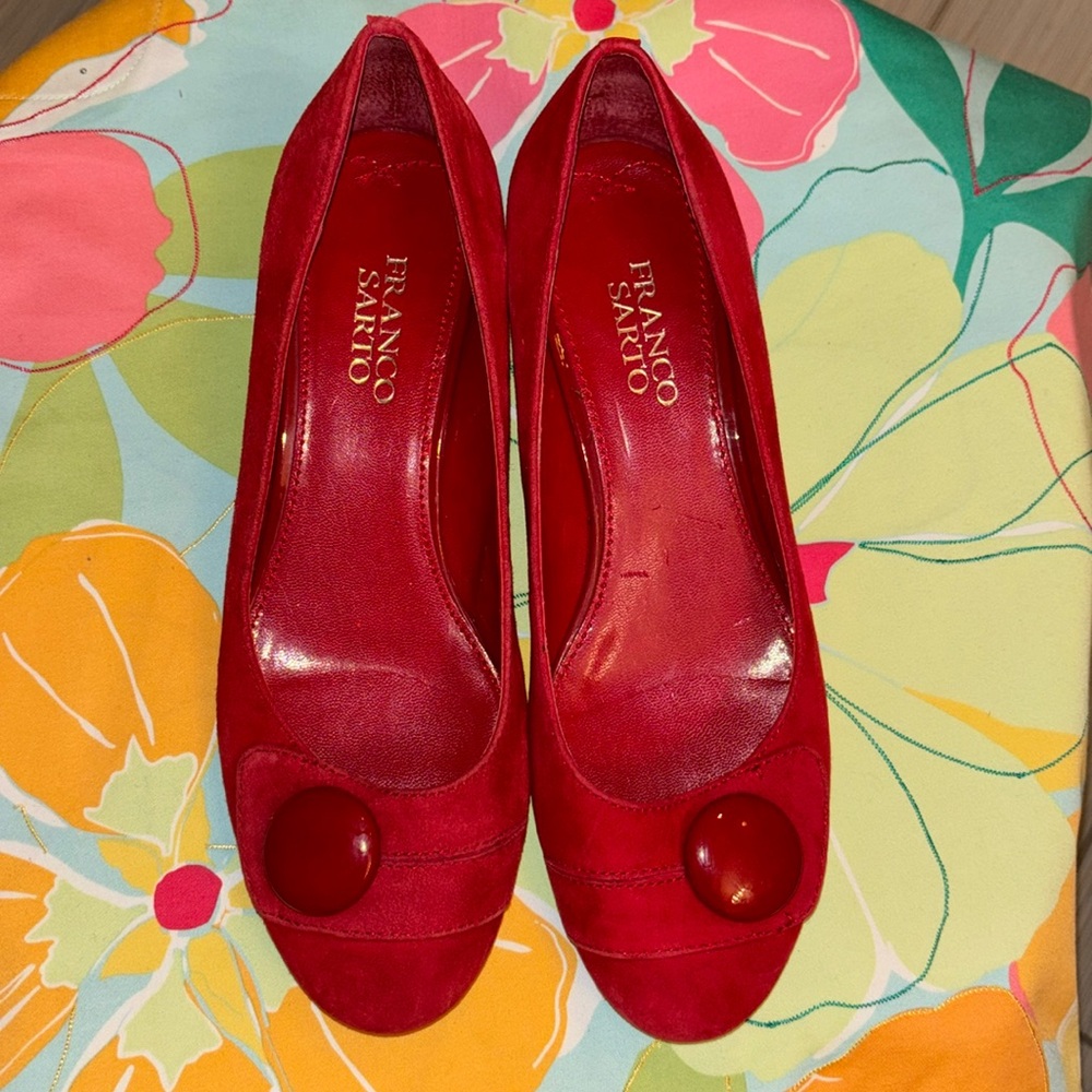 Franco Sarto Ballerina Button Classic Shoes Size 7.5